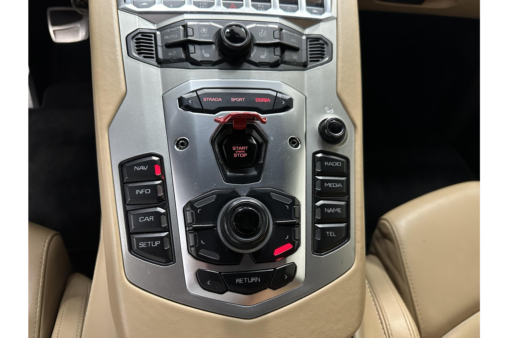 Lamborghini Aventador *6.5 V12*50th*CAPRISTO*SENSONUM*GLAS*CARBON*LIFT*